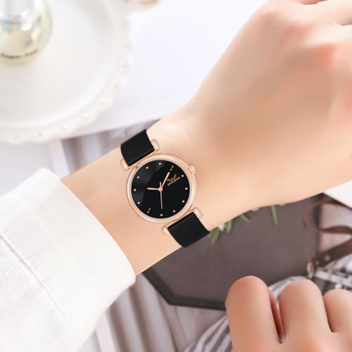 Louis Devin Women's Analog Watch with Silicone Strap