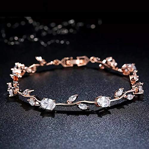 Trendy Shining Diva Bracelet - Stylish Fashion Accessory for Women