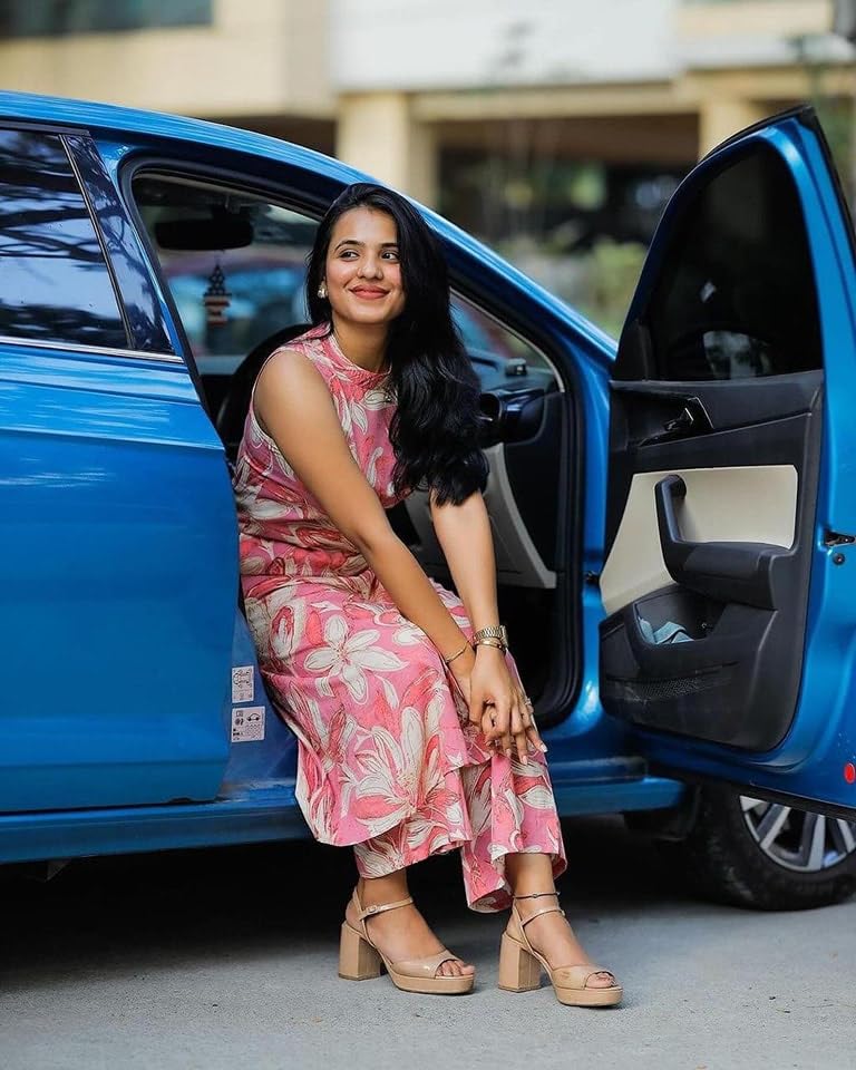 Women's Rayon Blend Kurta with Pant by ANNI DESIGNER